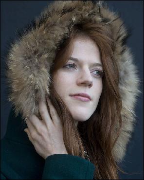 rose-leslie017 (640x800, 85 kБ...)