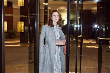 rose-leslie036 (700x466, 77 kБ...)