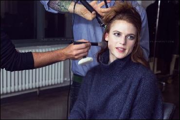 rose-leslie043 (700x466, 69 kБ...)