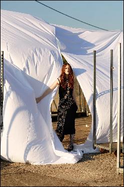 rose-leslie072 (1364x2048, 525 kБ...)