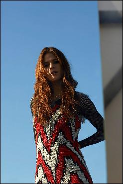 rose-leslie073 (1364x2048, 400 kБ...)